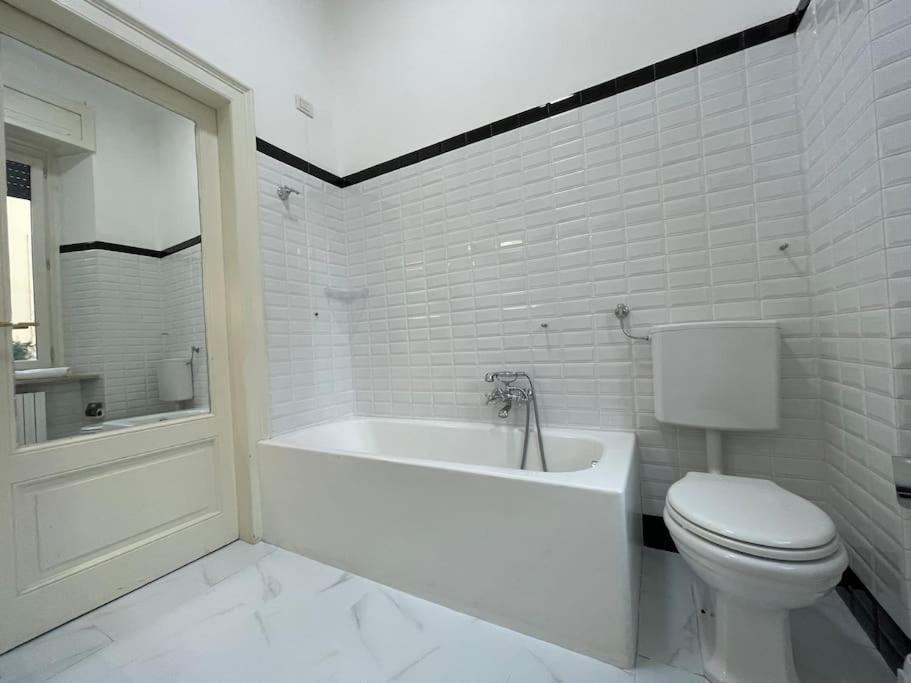Bg Central President Suite Con Parcheggio - Vista Citta Alta Bérgamo Exterior foto